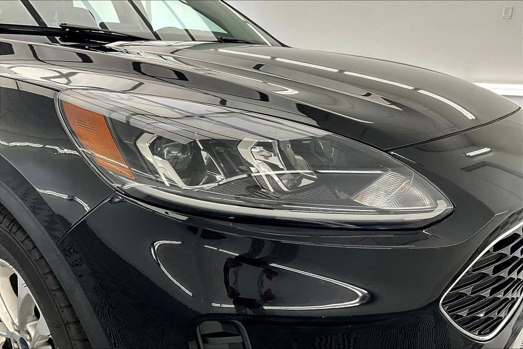 Used 2022 Ford Escape SE w/ Convenience Package image 29