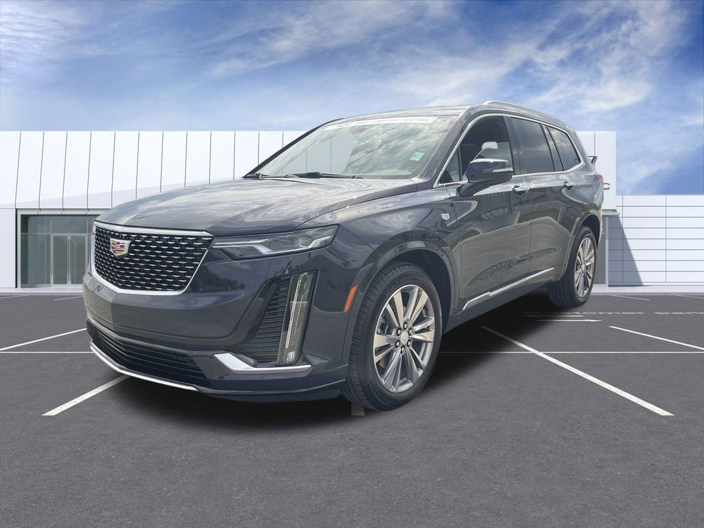 Certified 2025 Cadillac XT6 Premium Luxury image 4