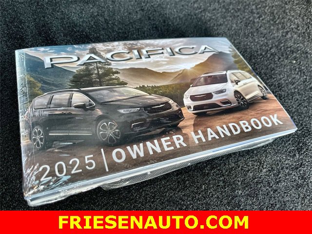 New 2025 Chrysler Pacifica Select w/ Uconnect Theater Family Group image 29
