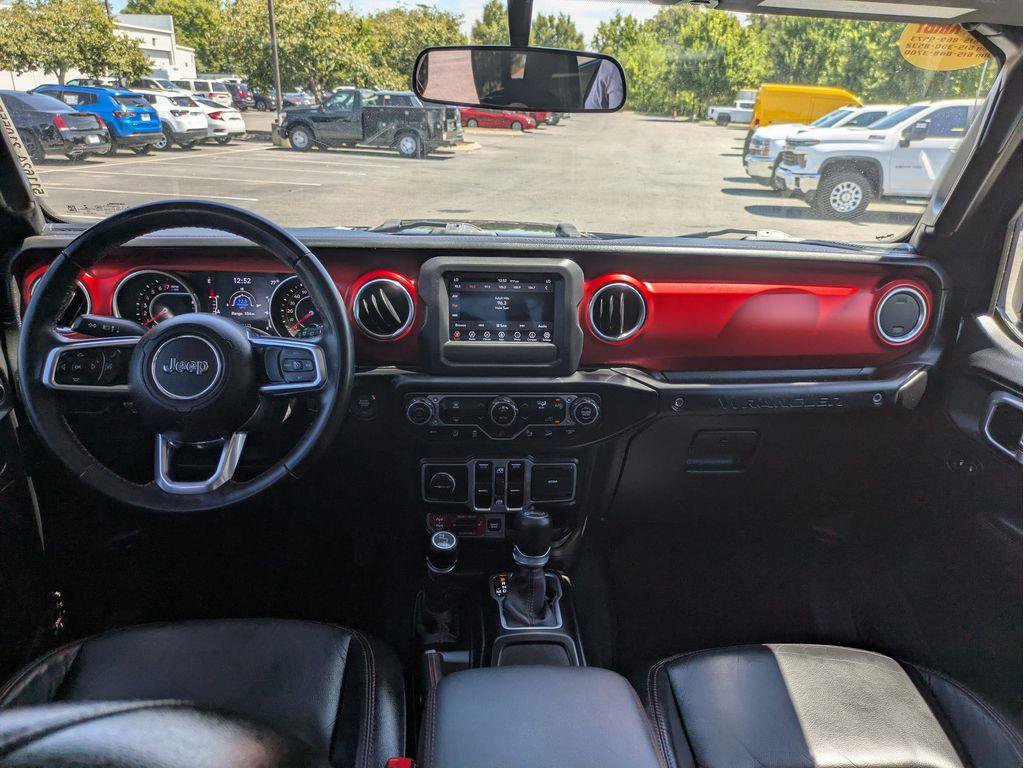 Used 2018 Jeep Wrangler Unlimited Rubicon image 28