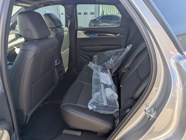 New 2026 Cadillac XT5 Premium Luxury w/ Driver Assist Package image 9