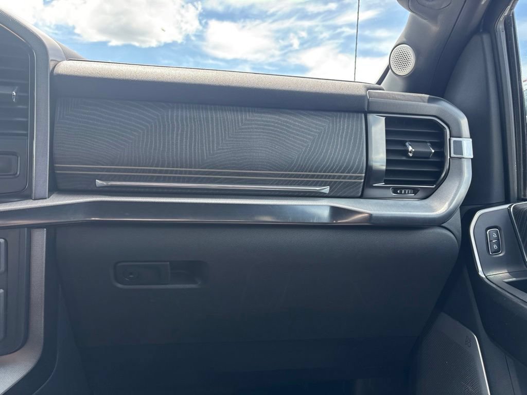 Used 2021 Ford F150 Platinum w/ Equipment Group 701A High AWD/4WD image 31