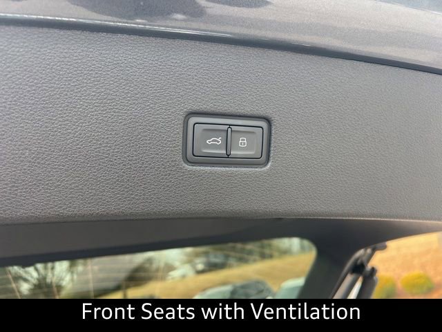 New 2026 Audi SQ8 Prestige image 33