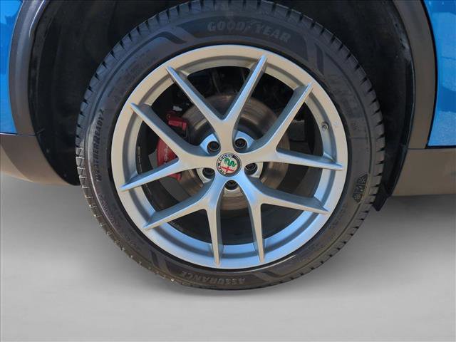 Used 2018 Alfa Romeo Stelvio Ti Sport image 24