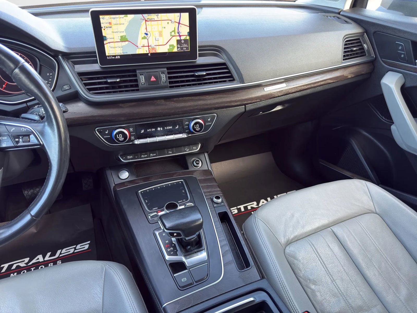 Used 2018 Audi Q5 Prestige w/ Prestige Package image 22