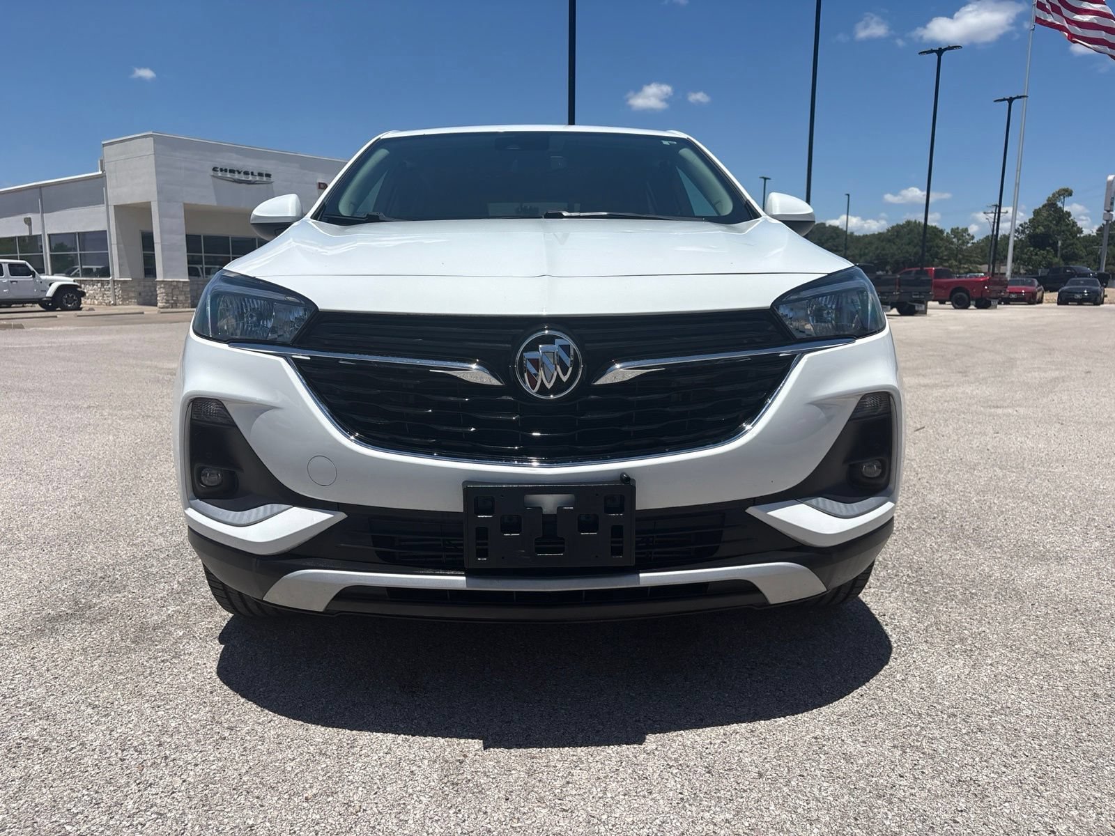 Used 2022 Buick Encore GX Preferred w/ Cold Weather Comfort Package FWD image 9