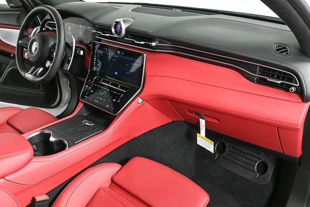 New 2025 Maserati Grecale Folgore AWD/4WD image 26