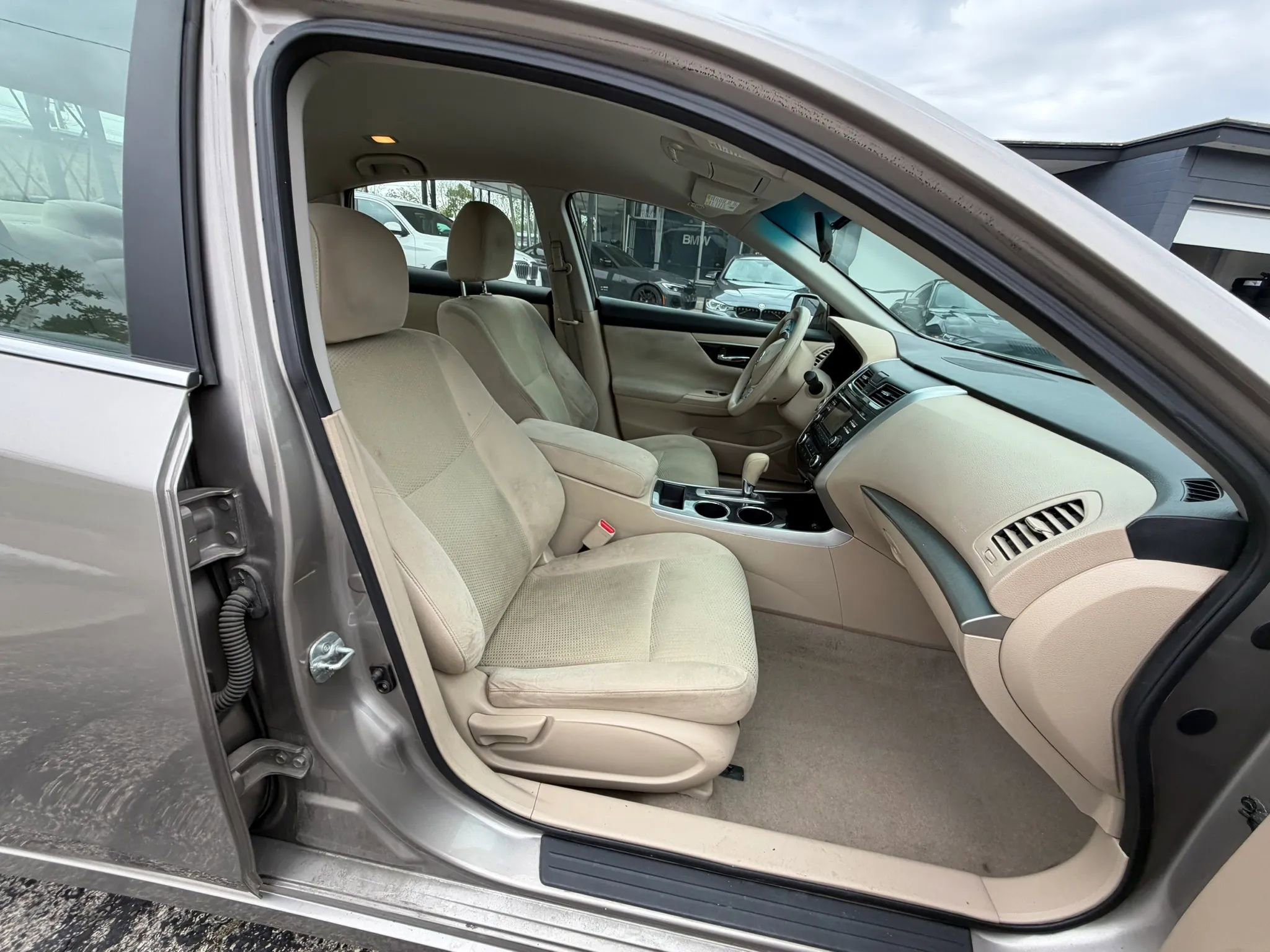 Used 2014 Nissan Altima 2.5 S w/ Display Audio Package FWD image 15