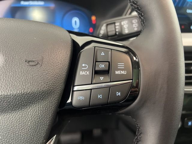 New 2026 Ford Escape Platinum w/ Premium Technology Package AWD/4WD image 17
