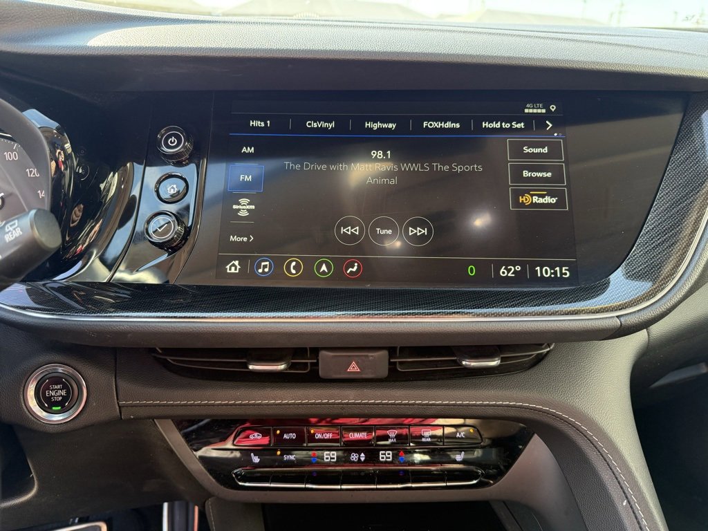 Used 2022 Buick Envision Essence w/ Technology Package I image 12