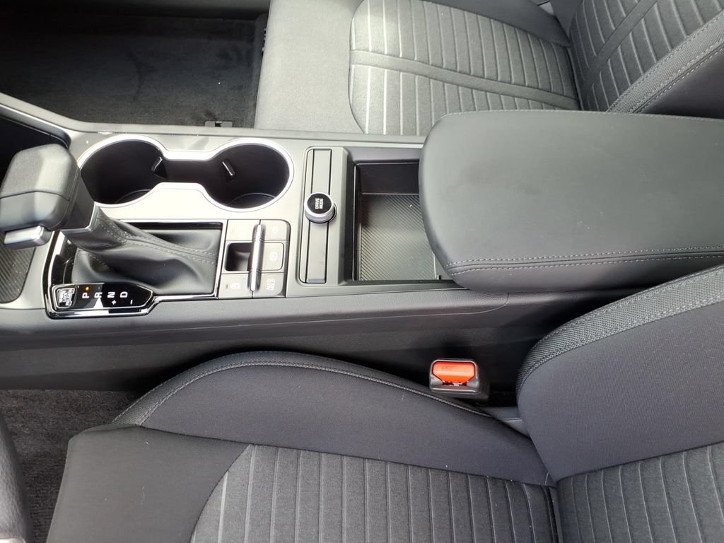 New 2026 Kia K5 LXS FWD image 12