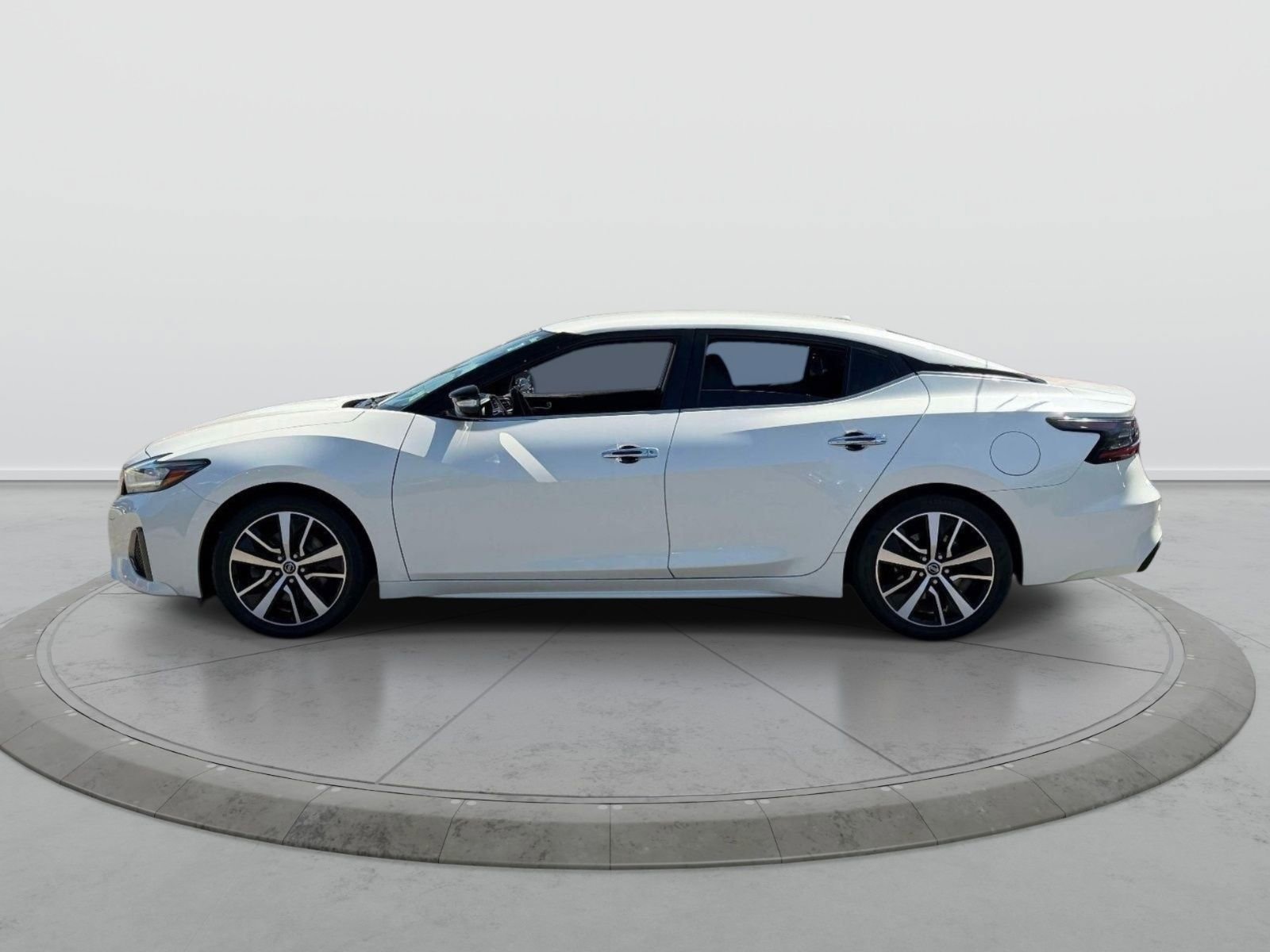Used 2021 Nissan Maxima 3.5 SV w/ Floor Mat Group FWD image 4