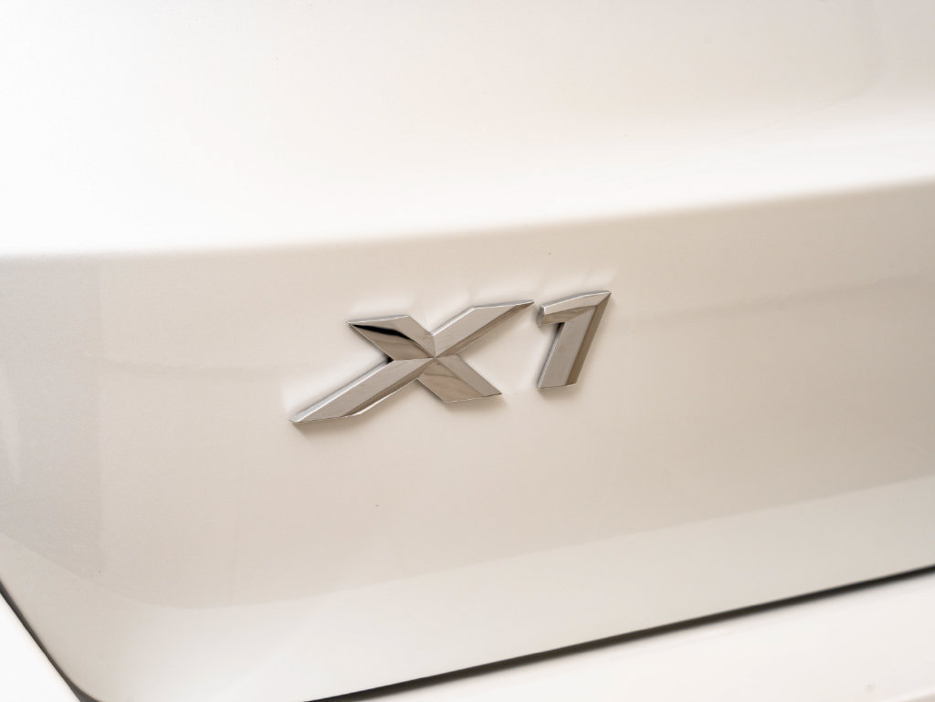 New 2026 BMW X1 xDrive28i w/ Technology Package AWD/4WD image 18