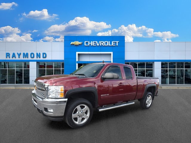 Certified 2013 Chevrolet Silverado 2500 LTZ w/ LTZ Plus Package AWD/4WD image 8