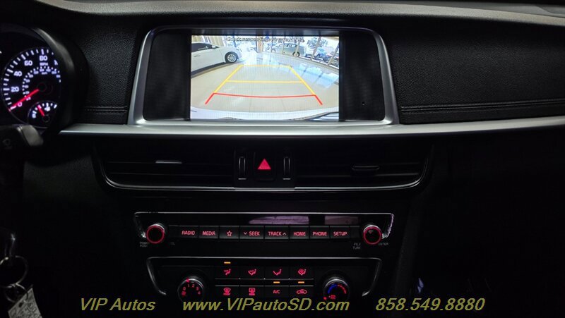 Used 2020 Kia Optima LX image 25
