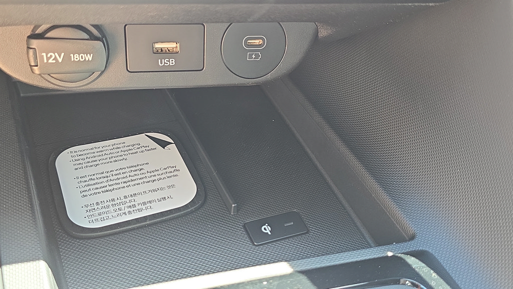 New 2026 Hyundai Elantra Sport FWD image 27