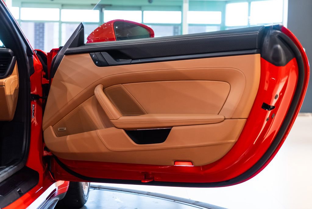 Used 2026 Porsche 911 GT3 RWD image 41