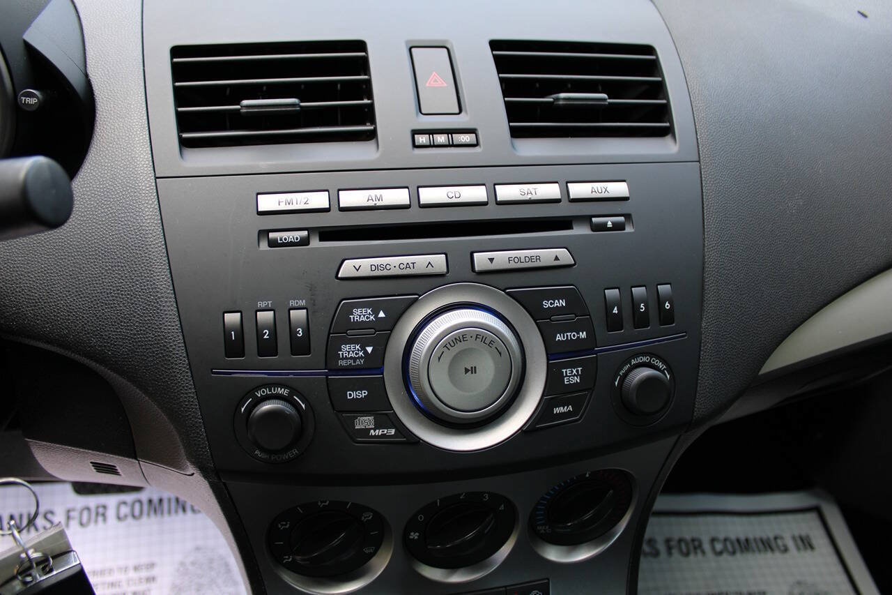 Used 2010 MAZDA MAZDA3 i Touring FWD image 23