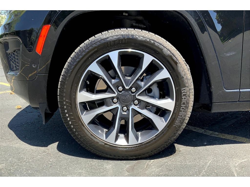 Used 2022 Jeep Grand Cherokee L Overland AWD/4WD image 10