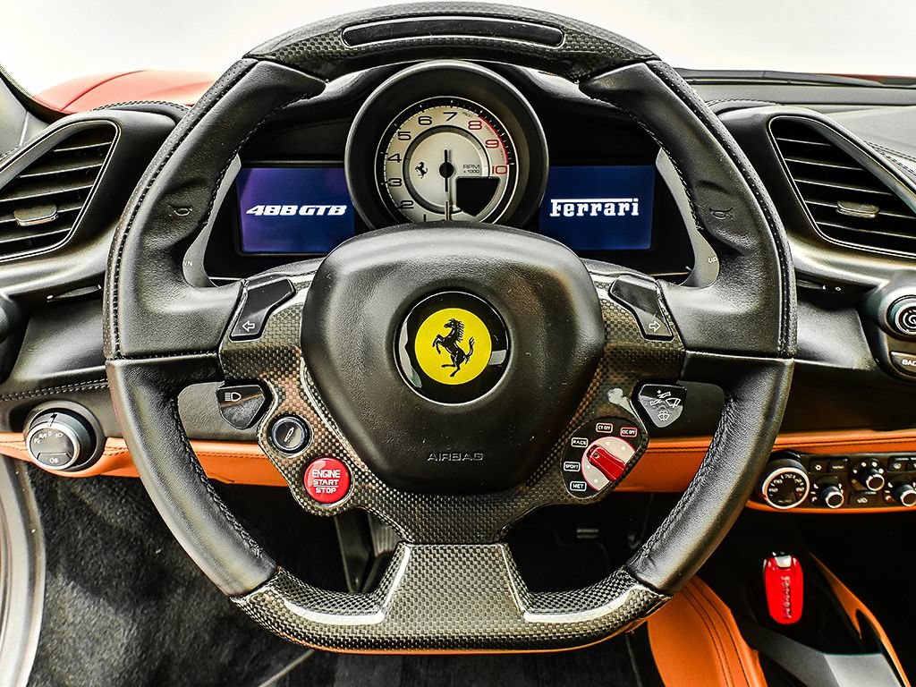 Certified 2018 Ferrari 488 GTB RWD image 10
