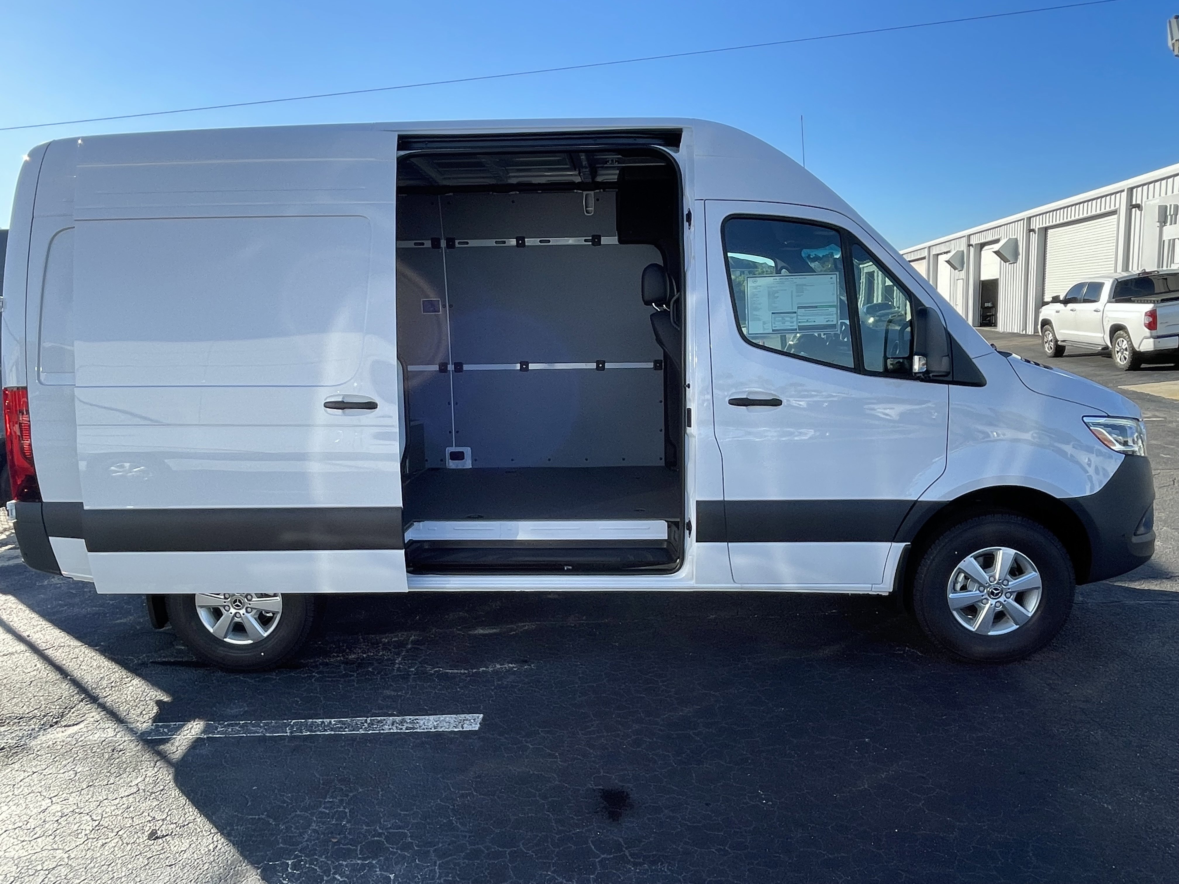 New 2026 Mercedes-Benz Sprinter 2500 image 4