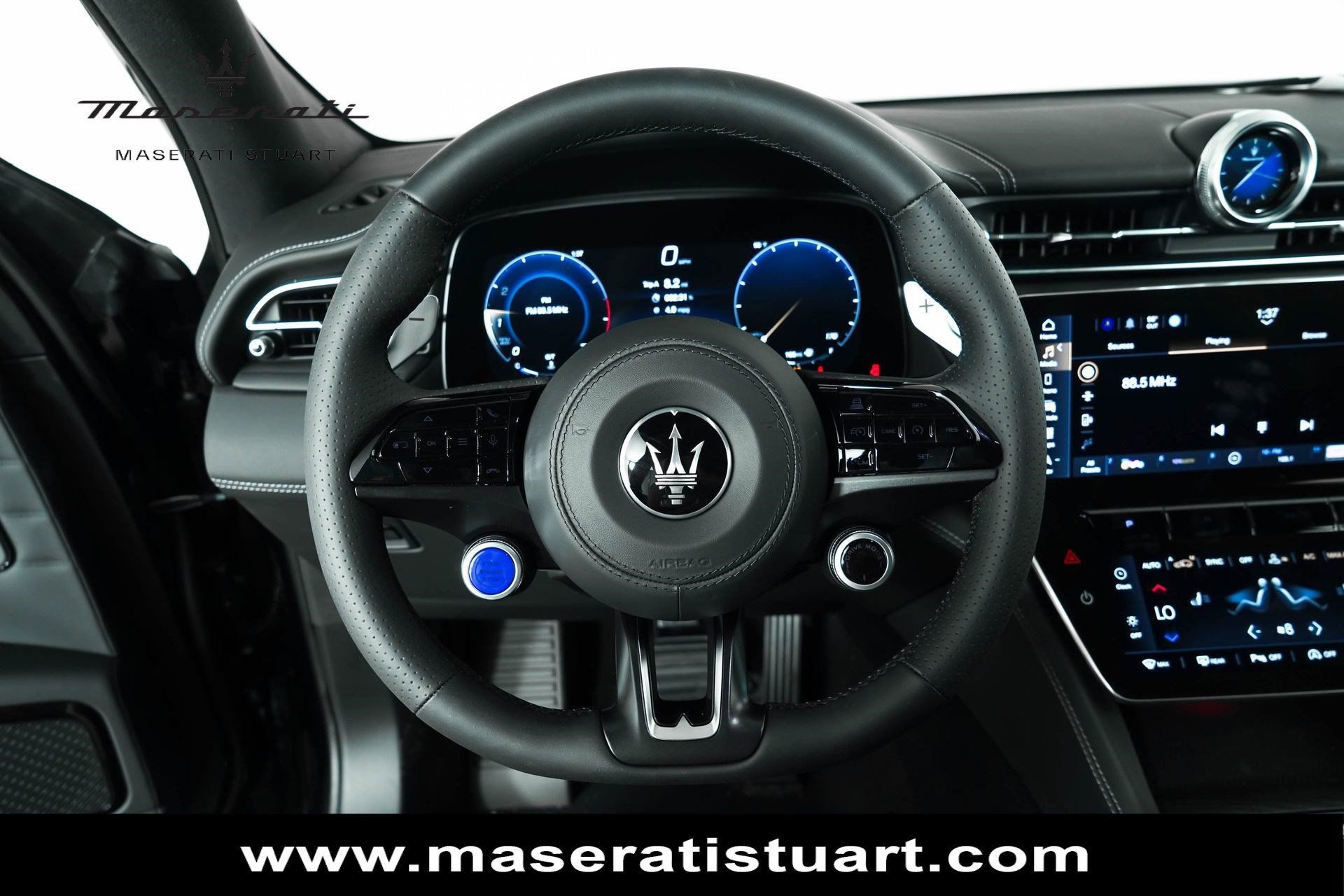 New 2025 Maserati Grecale GT image 44