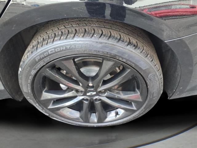 Used 2024 Chevrolet Malibu LT w/ Midnight Edition image 8