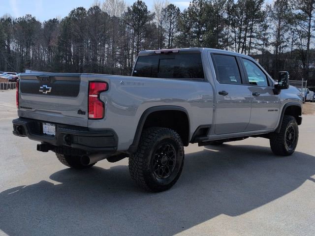 Used 2025 Chevrolet Silverado 2500 ZR2 w/ ZR2 Bison Edition image 4