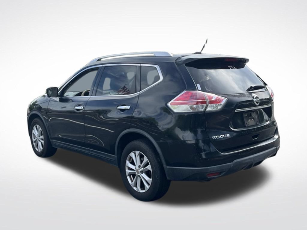 Used 2015 Nissan Rogue SV w/ SV Premium Package FWD image 8