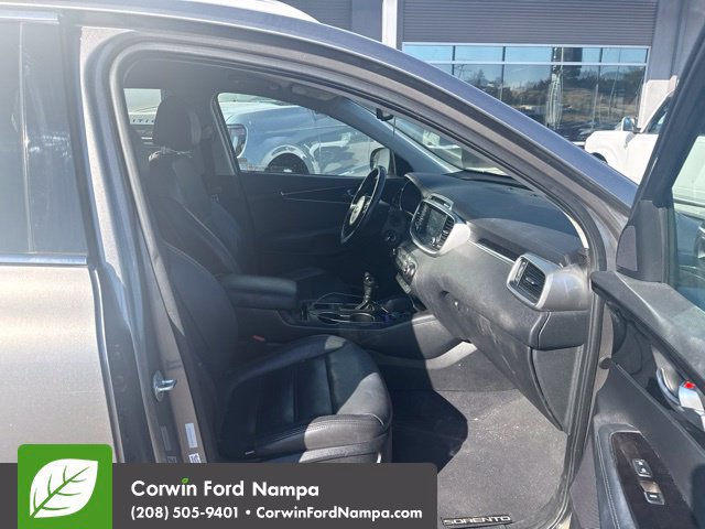 Used 2018 Kia Sorento AWD image 9