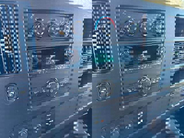 Used 2023 GMC Savana 2500 Base w/ Driver Convenience Package image 13