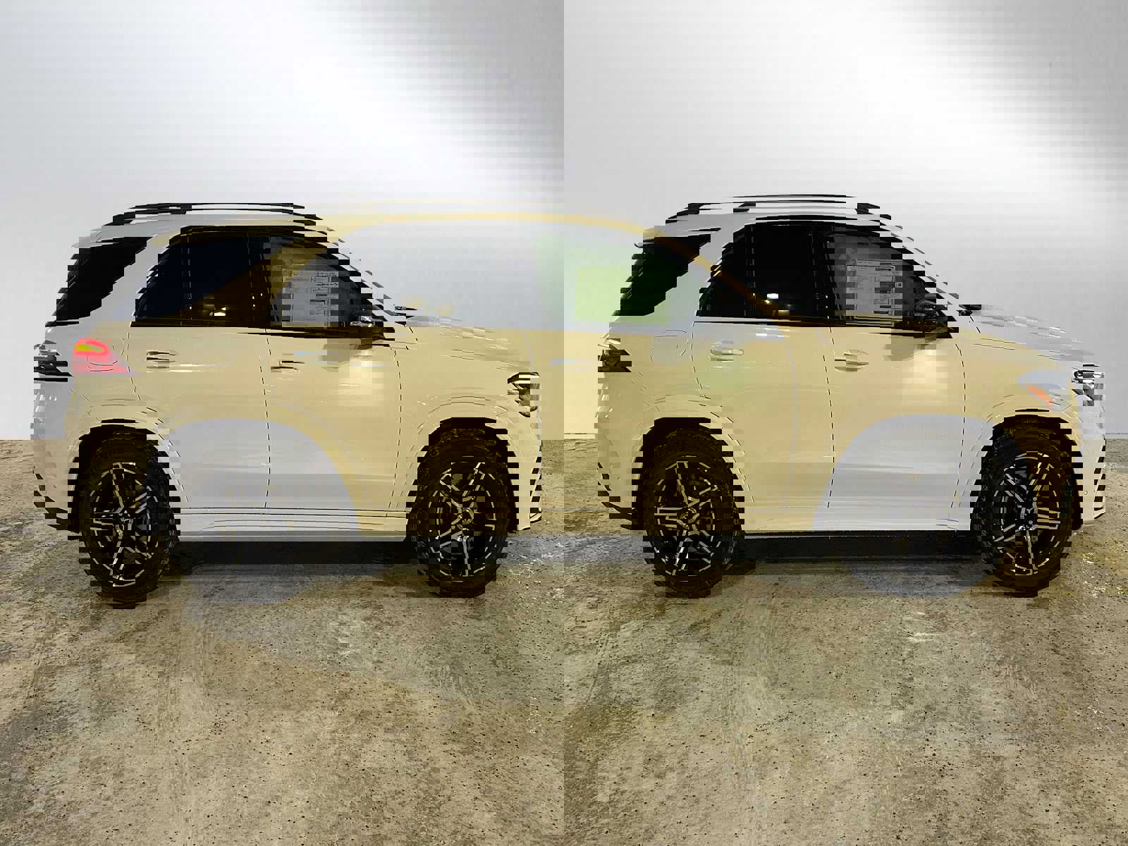 New 2026 Mercedes-Benz GLE 350 4MATIC image 2