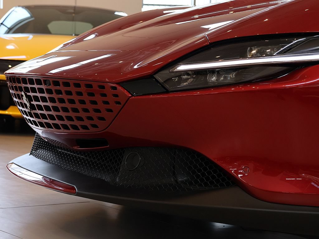 Certified 2022 Ferrari Roma RWD image 14