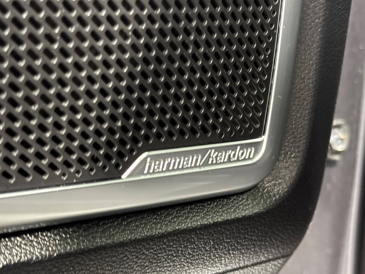 Used 2023 Kia Telluride SX Prestige X-Line AWD/4WD image 14