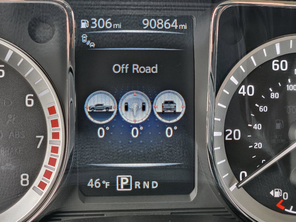 Used 2017 Nissan Titan SL image 16