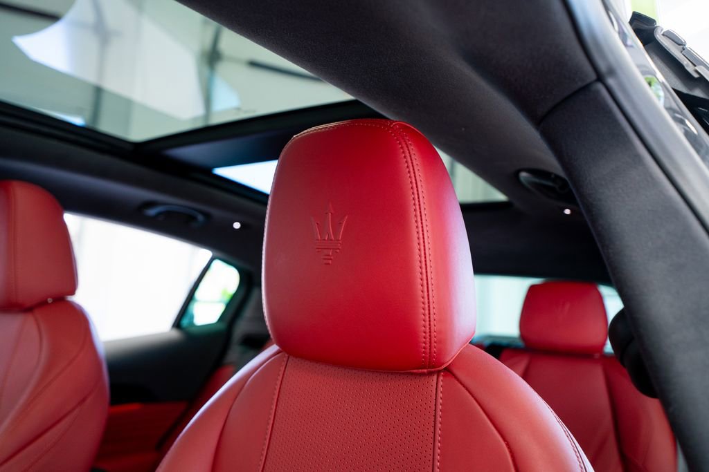 Used 2023 Maserati Grecale Modena image 38