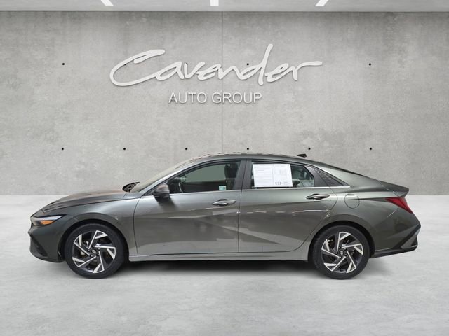 Used 2024 Hyundai Elantra Limited FWD image 13