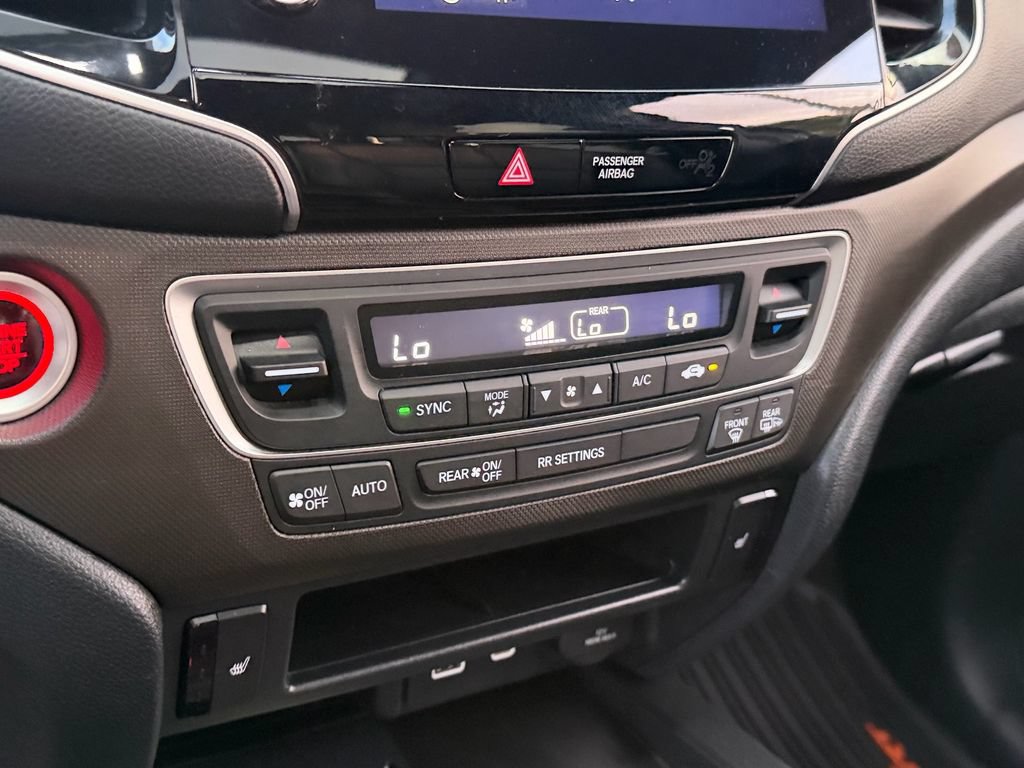 Used 2025 Honda Passport TrailSport image 20