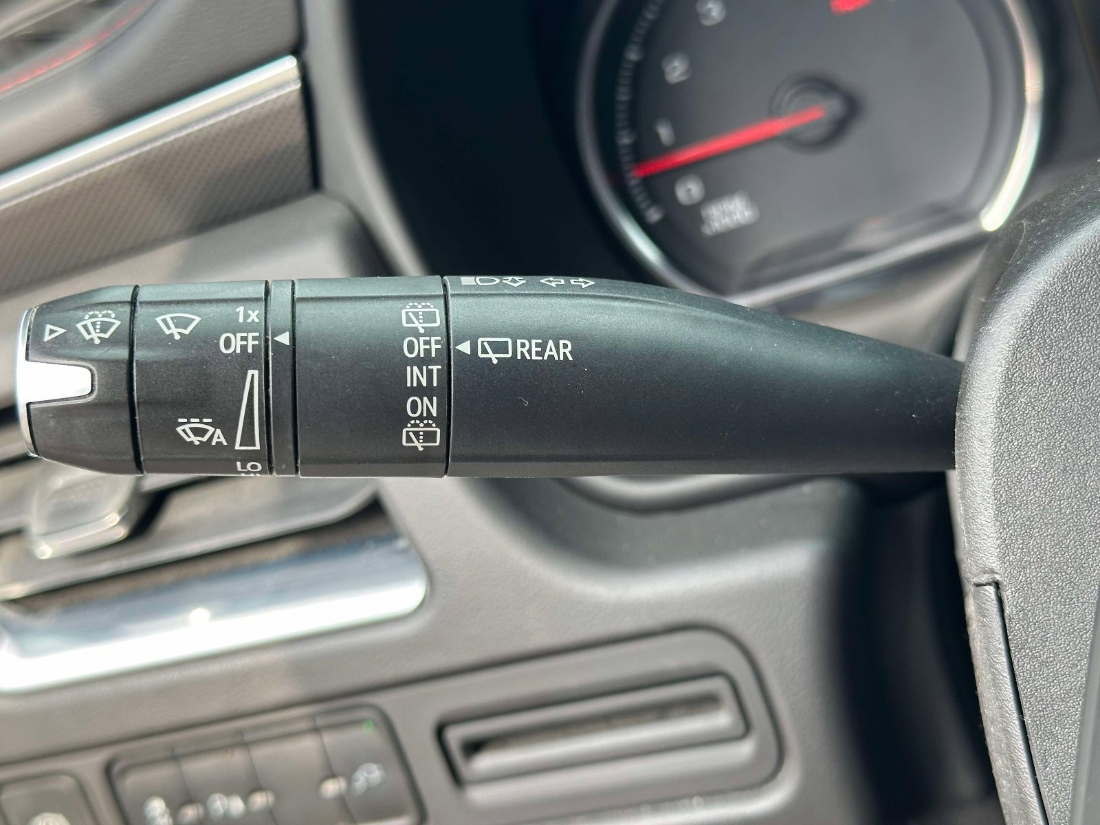 Used 2021 Chevrolet Suburban RST w/ Rear Media and Nav Package image 18