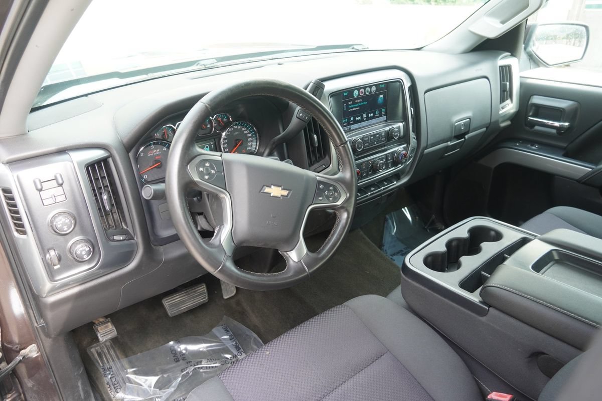 Used 2016 Chevrolet Silverado 1500 LT w/ All Star Edition AWD/4WD image 4