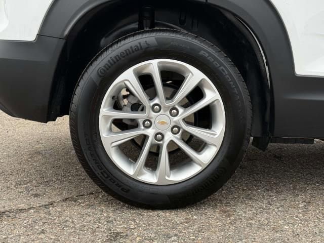 Used 2024 Chevrolet TrailBlazer LS w/ LS Convenience Package FWD image 7