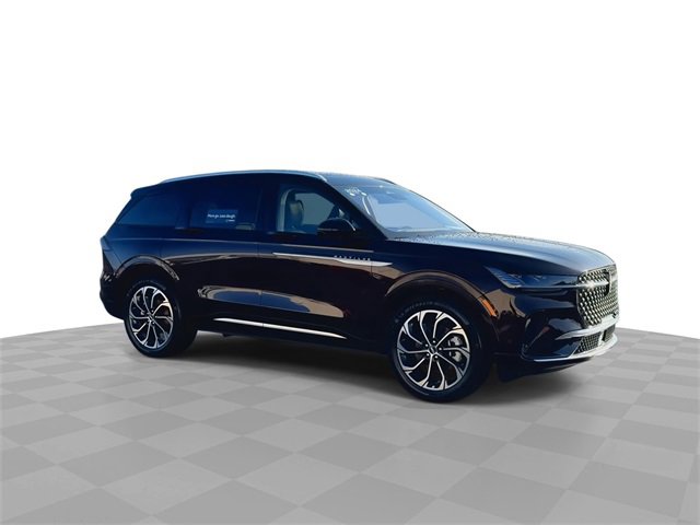 Used 2024 Lincoln Nautilus Reserve w/ Equipment Group 202A image 2