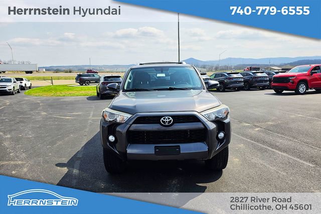 Used 2015 Toyota 4Runner SR5 Premium image 2