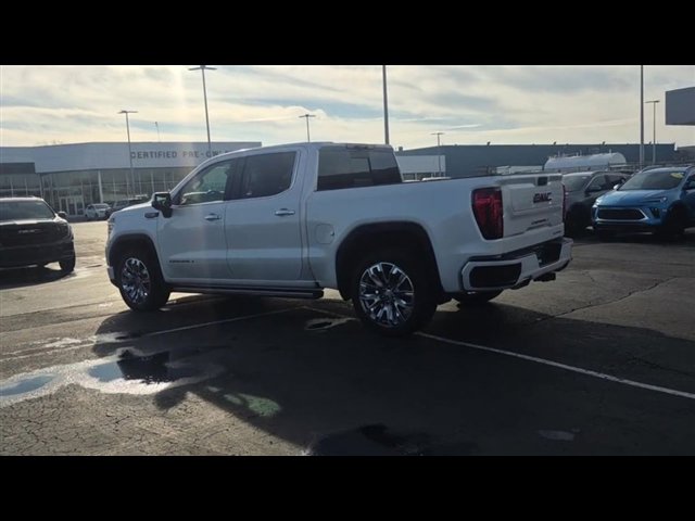 Certified 2022 GMC Sierra 1500 Denali w/ Denali Reserve Package image 6