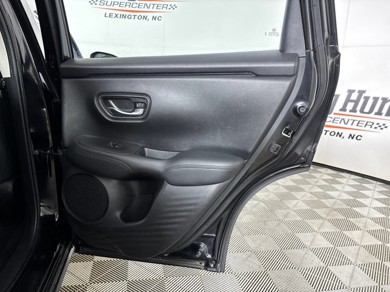 Used 2024 Honda HR-V LX image 22