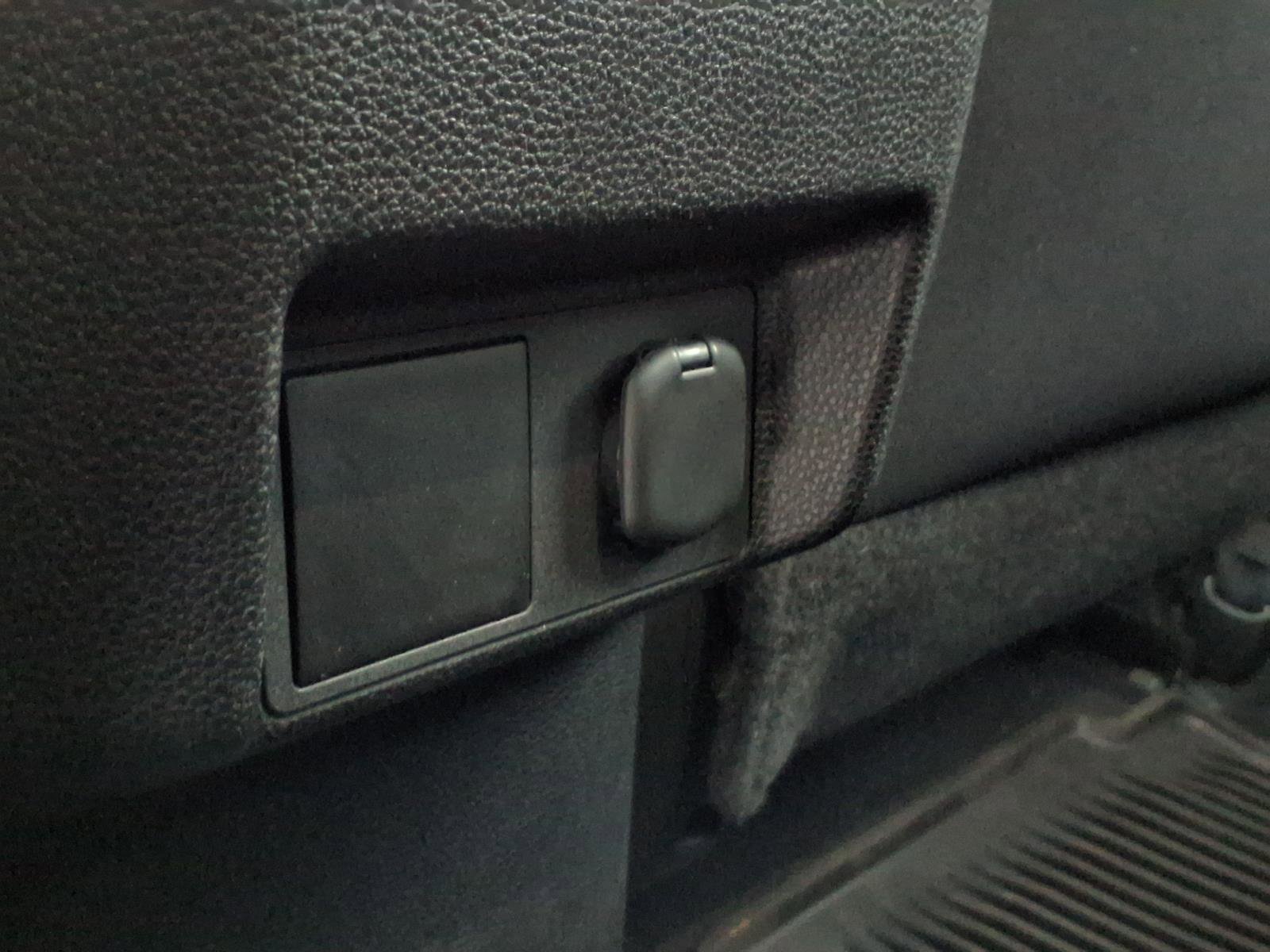 Certified 2025 Toyota Tacoma SR AWD/4WD image 23