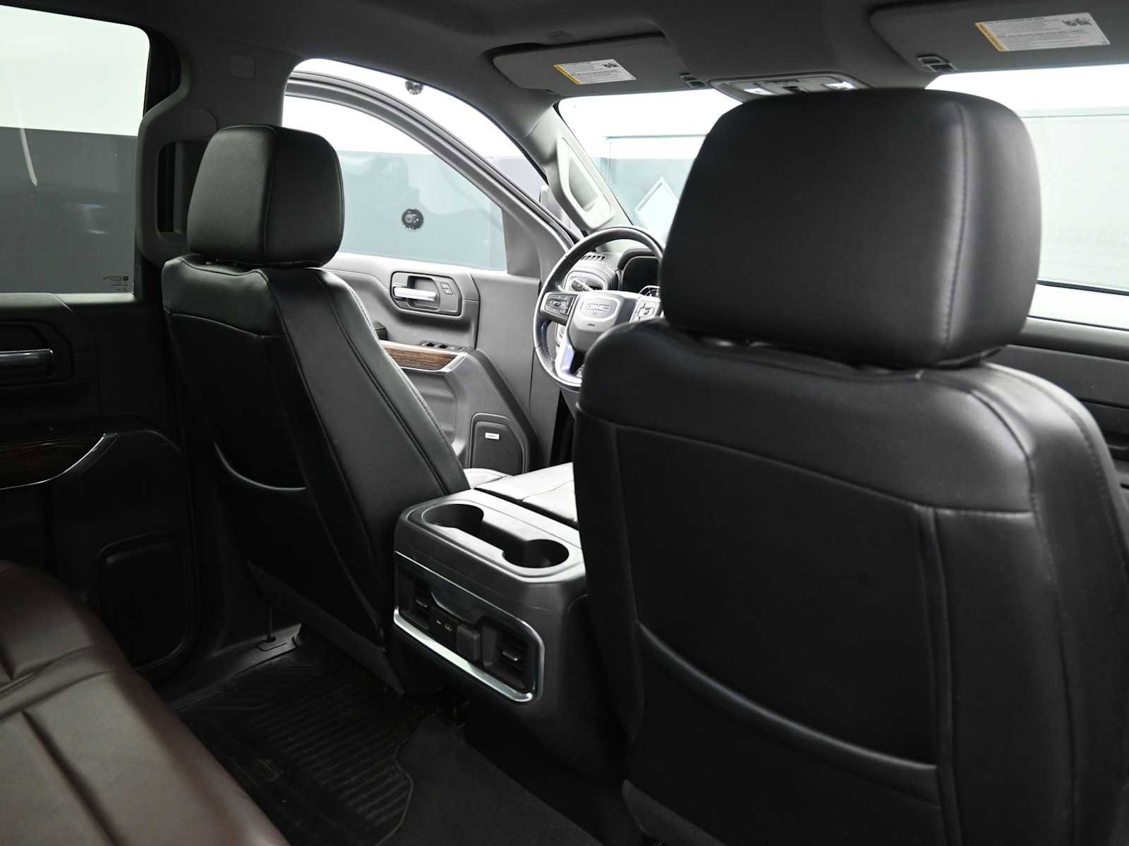 Used 2021 GMC Sierra 1500 Elevation w/ Preferred Package image 29