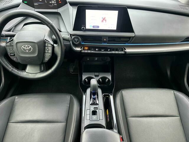 Used 2024 Toyota Prius XLE image 15