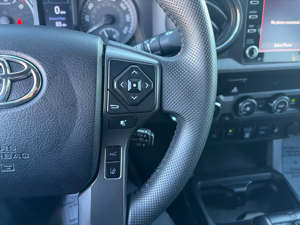 Used 2020 Toyota Tacoma TRD Sport w/ Technology Package AWD/4WD image 25