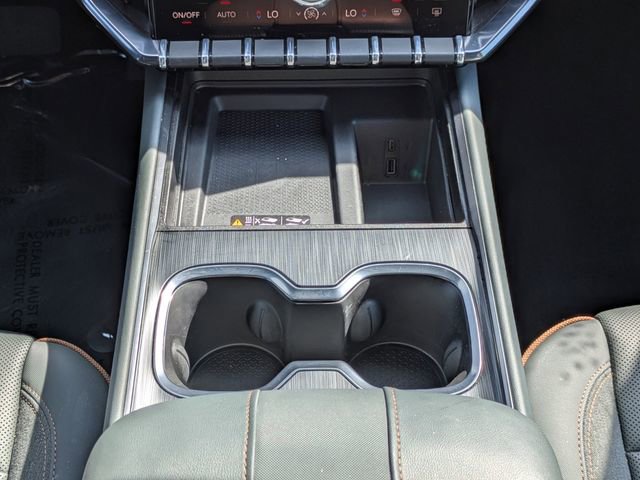 Used 2024 GMC Acadia AT4 w/ Super Cruise Package image 22